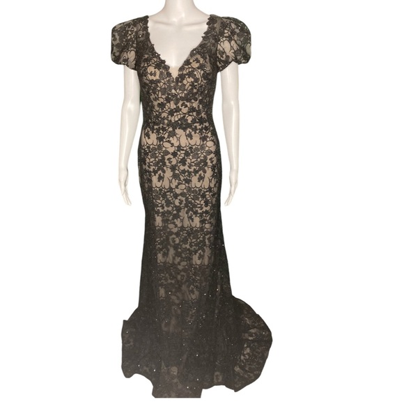 NWT Mac Duggal 50644 Lace Plunge Neck Short Puff Sleeve Trumpet Black Gown- Sz 4 - Picture 3 of 9